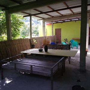 לינה וארוחת בוקר Paya Pulau Weh Sabang Marifi Exterior photo