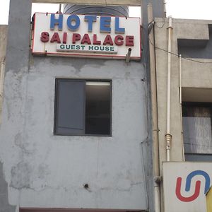 אחמדאבאד Hotel Sai Palace Exterior photo