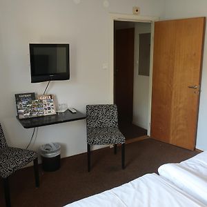 גאוולה Hotel Aveny Bed & Breakfast Exterior photo