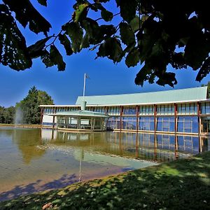 Hagetmau Logis Des Lacs D'Halco Exterior photo