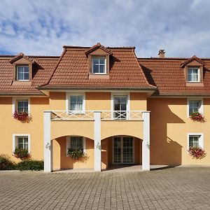 Hotel Residence Au Vieux Marronnier Mulhouse Baldersheim Exterior photo