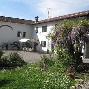 הוילה סן ג'אקומו Agriturismo Cascina Tollu Exterior photo