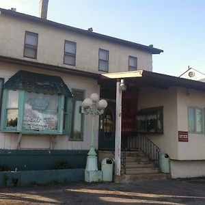 Frackville Granny'S Motel Exterior photo