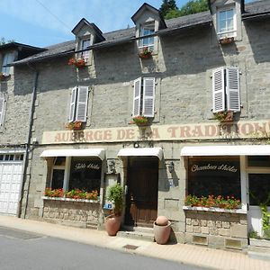 Corrèze Auberge De La Tradition Exterior photo