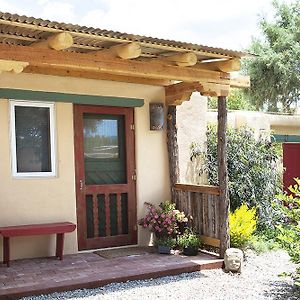 טאוס Casa Gallina - An Artisan Inn Exterior photo