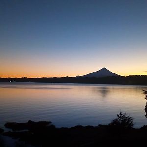 בית הארחה Casa Puerto Varas A Pasos De La Playa Exterior photo