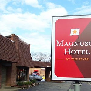 מרייטה Magnuson Hotel By The River Exterior photo