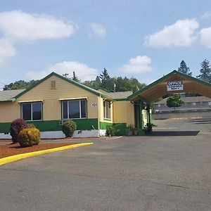 Winston Safari Inn Motel Exterior photo