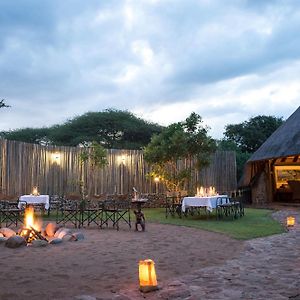 Manyoni Private Game Reserve Rhino River Lodge Exterior photo