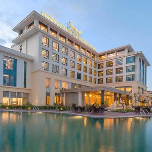 דונג הוי Muong Thanh Holiday Quang Binh Hotel Exterior photo