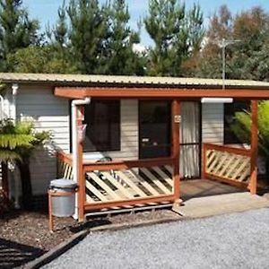 מלון Launceston Holiday Park לגנה Exterior photo