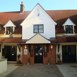 גרייט דנמאו Stansted Skyline Hotel Exterior photo