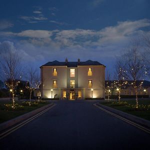 מלון County Arms ביר Exterior photo