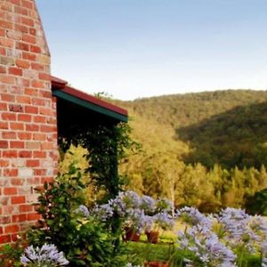 Millfield Cedar Creek Cottages Exterior photo