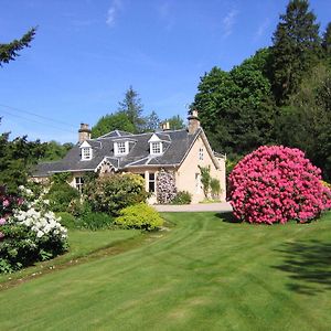 לינה וארוחת בוקר Clachan of Campsie Finglen House Exterior photo