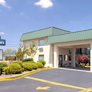 Days Inn בלקלי Exterior photo