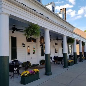 MARYLAND Washington Inn & Tavern Exterior photo