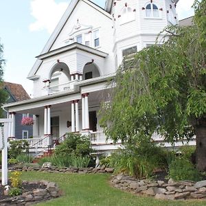 Towanda Victorian Charm Inn Exterior photo