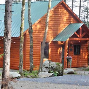 מידלברי Robert Frost Mountain Cabins Exterior photo