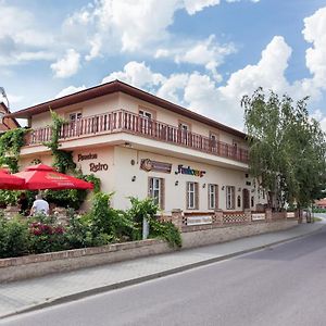 מלון Retro Vrbovec Exterior photo