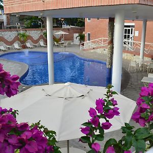 Hotel Villa פלאיה גנדה Exterior photo