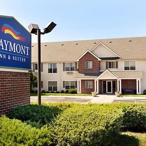 מלון Baymont By Wyndham Wichita East Exterior photo
