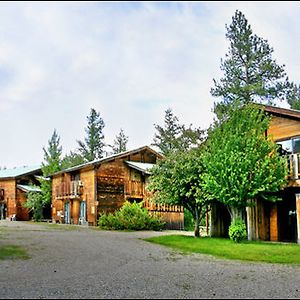 וינתרופ Virginian Resort Exterior photo