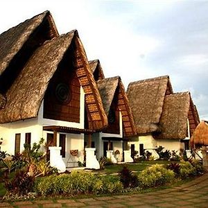 Currimao Playa Tropical Resort Hotel Exterior photo