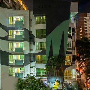 דאהקה Rafflesia Serviced Apartments Exterior photo