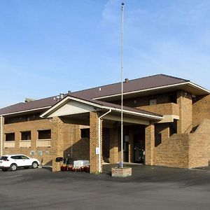 Harrodsburg Quality Inn Exterior photo