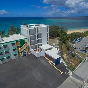 מוטובו Hotel & Restaurant On The Beach Lue Exterior photo