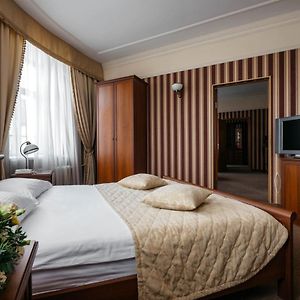 יקטרינבורג Tsentralny By Usta Hotels Exterior photo