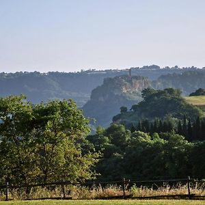 Lubriano Bed And Breakfast Dopo Il Settimo Cielo Exterior photo