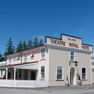 Kumara Theatre Royal Hotel Exterior photo