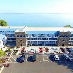 Put-In-Bay Waterfront Condo #113 Exterior photo