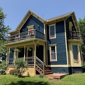 Fontana Netherfield Natural Farm Exterior photo