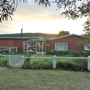 Kaapsehoop Bohemian Garden Cottages Exterior photo