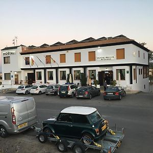 מלון Hostal Meson Arboleas Exterior photo