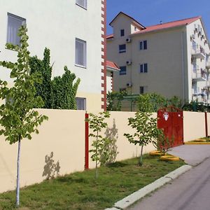 זאטוקה Частные Апартаменты Мезенцевых Exterior photo