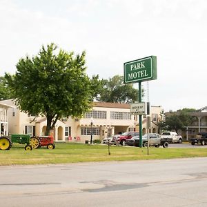 Denison Park Motel Exterior photo