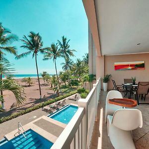 יקו The Palms Ocean Club Resort Exterior photo