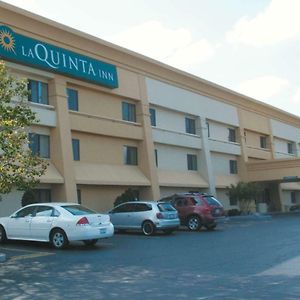 La Quinta Inn By Wyndham Milwaukee West ברוקפילד Exterior photo