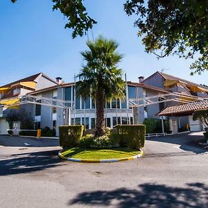 Aveleira Motel Bracancun Exterior photo