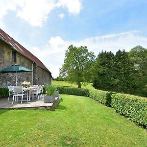 Montaigu-les-Bois Charming Holiday Home In A Green Setting Exterior photo