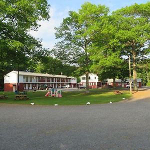 קטסקיל Red Ranch Inn Exterior photo