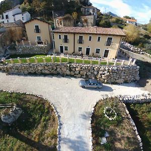 דירות Castel San Vincenzo Borgo Donna Teresa Exterior photo