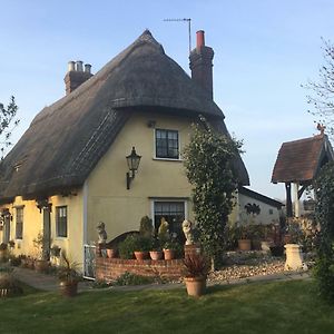 Debden Ivy Todd Cottage Exterior photo