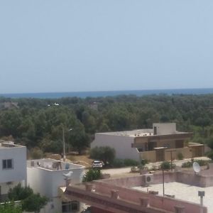 דירות Tazarka Belle Vue De Mer Exterior photo