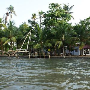 Kochi Cheenavala Fishing Homestay Exterior photo