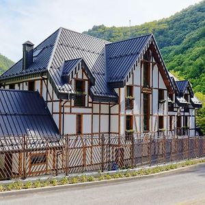 סנדנסקי Hotel Apostolite Exterior photo